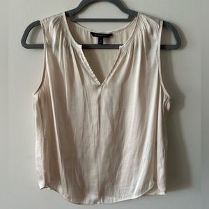 Banana Republic Split Neck Blouse Snow Day Size XS